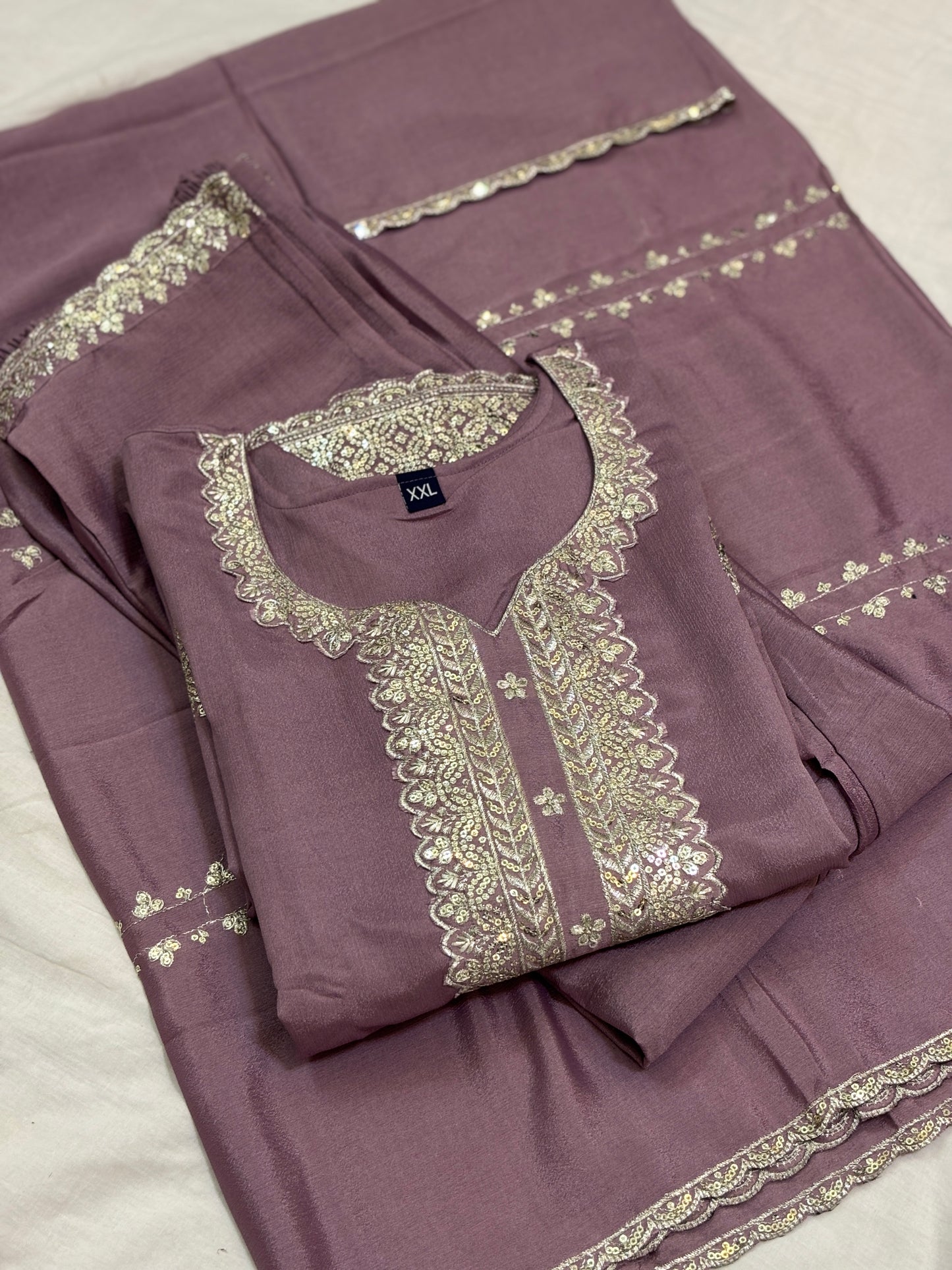 Nooré Dusk Edition Embroidery kurta set (3 piece )